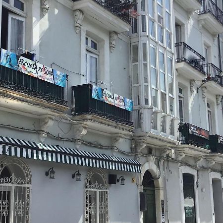 Albergue De Peregrinos La Bilbaina Santoña エクステリア 写真