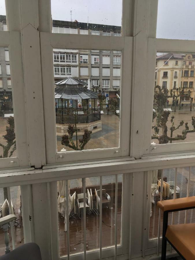 Albergue De Peregrinos La Bilbaina Santoña エクステリア 写真
