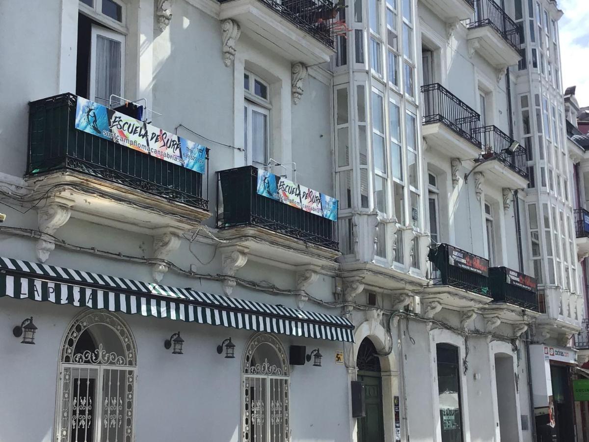 Albergue De Peregrinos La Bilbaina Santoña エクステリア 写真